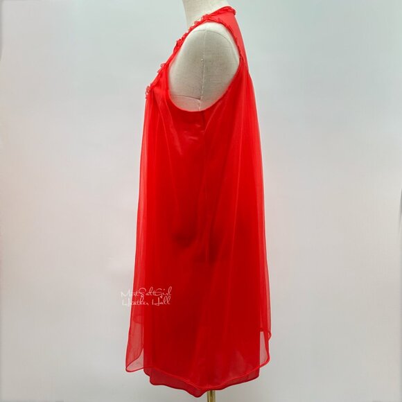 Vintage JCPenney Gaymode Red Nylon Sleeveless Nightgown with Lace Details - Picture 2 of 5